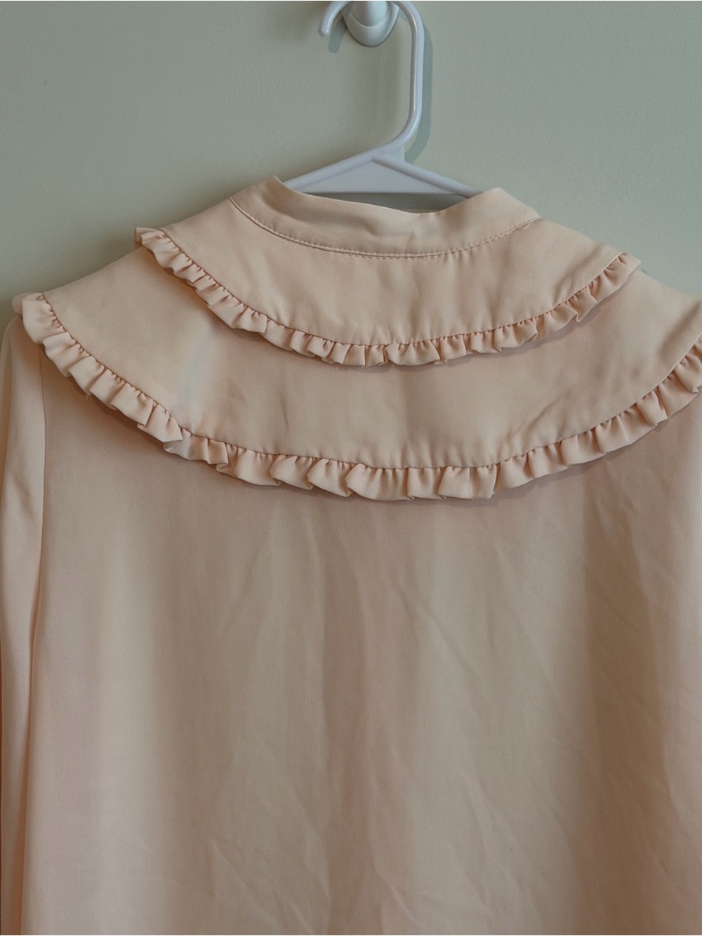 Zara Ruffled Collared Shirt Chalk Pink Button Up Blouse Size Small - Picture 9 of 9